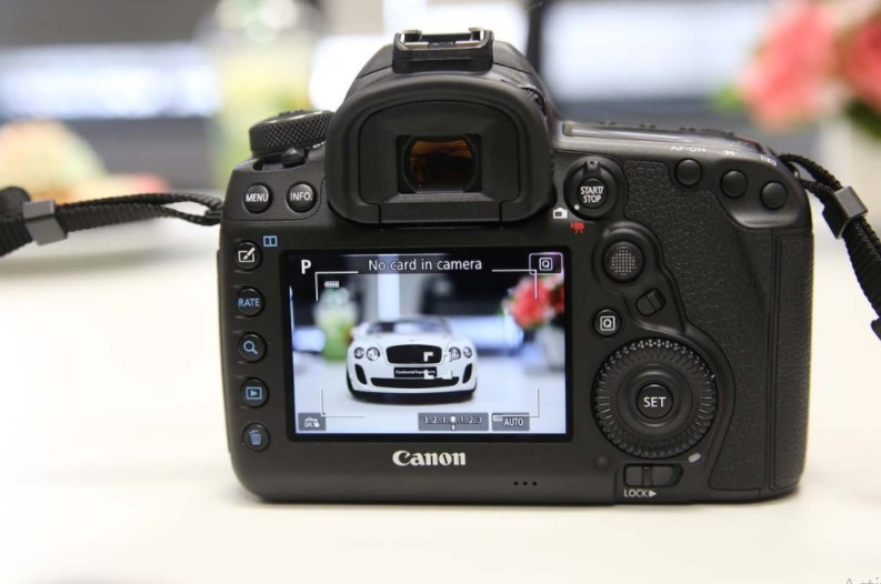 Canon 5D chiếc máy ảnh phù hợp cho những người dùng mới