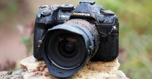 Olympus nổi tiếng với việc tạo ra những chiếc máy ảnh đẹp